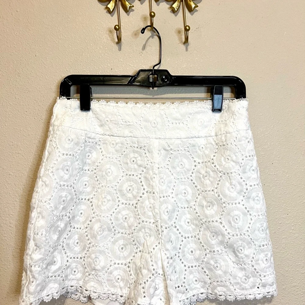 SHEIN Elegant White Fabric - Picture 2 of 4